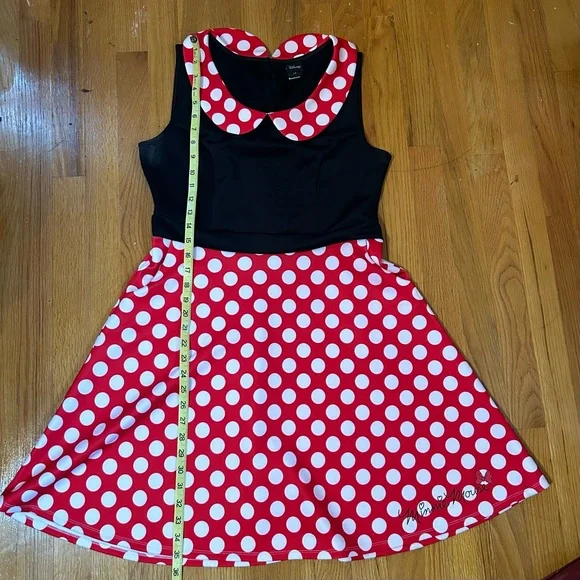 Disney Minnie Mouse Signature Dress - Size Large - Picture 8 of 8